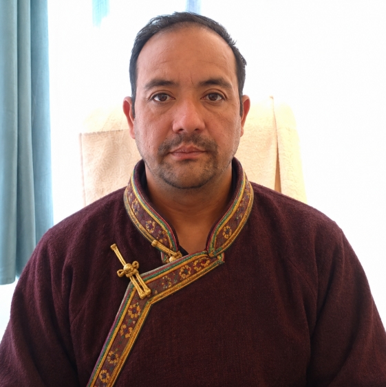 Dr. MOHD BAQIR